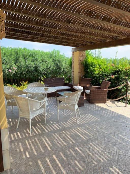 Villa Maveda, Un Dammuso Immerso Nel Verde Lampedusa Eksteriør billede